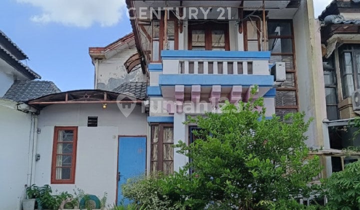 Rumah 2 Lantai Taman Bukit Chedi Lippo Karawaci