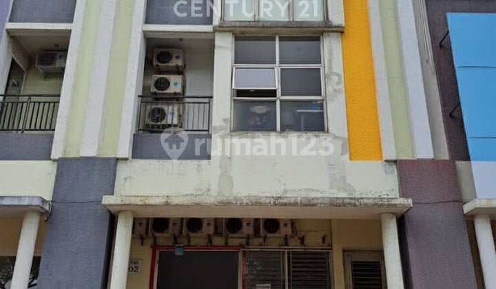 Ruko Pascal Kost Kostan 3 Lantai di Gading Serpong