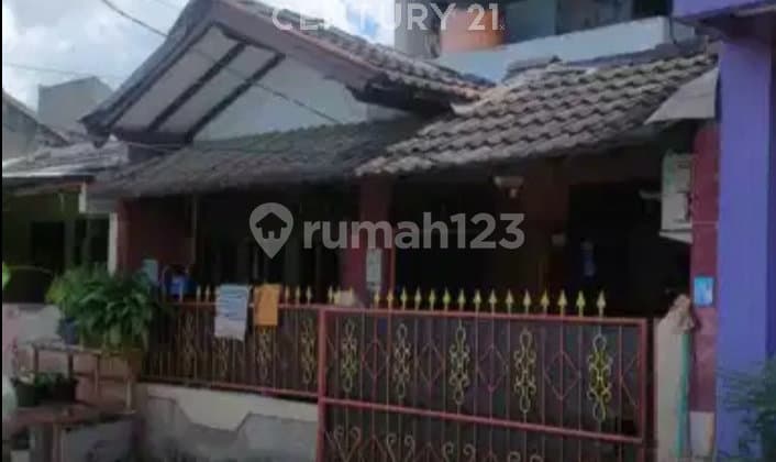 Dijual Murah Rumah 1½ Lantai Di Dasana Indah
