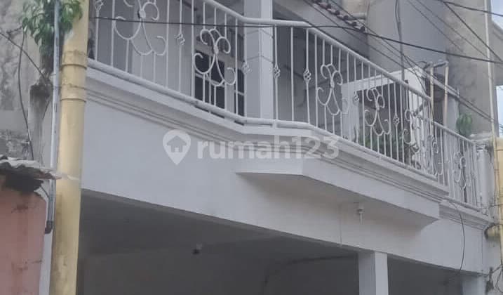 Rumah di Daerah Perumnas Karawaci Tangerang