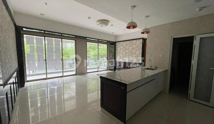 For Sale Town House Taman Anggrek Residence Semi Furnished