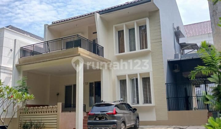 DIJUAL RUMAH MEWAH DEPAN GREEN AREA FURNIS CASABLANCA SENTUL CITY