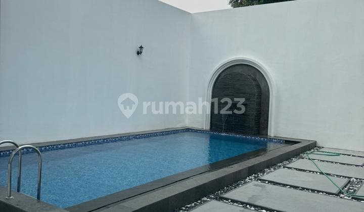 DIJUAL RUMAH PREMIUM 3 LT FURNIS MURAH MEDITERANIA 2 SENTUL CITY