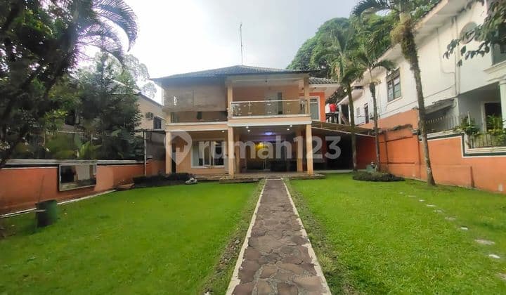 DIJUAL RUMAH 2LT FURNISHED SIAP HUNI DI BGH SENTUL CITY SSR727 A2