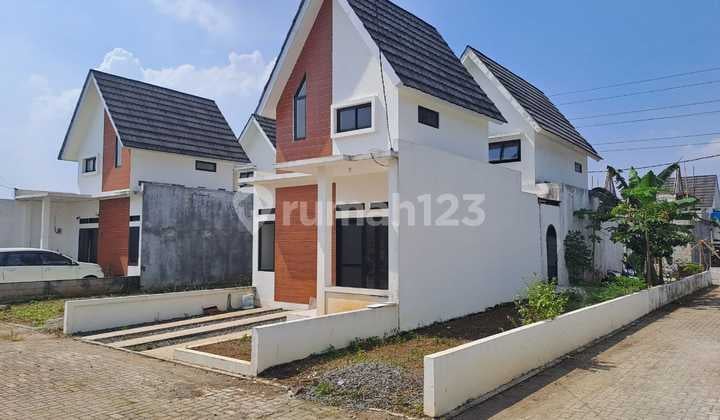 Dijual Rumah Dekat Stasiun Bumi Cahaya Sakura Cilebut Bogor Bo164
