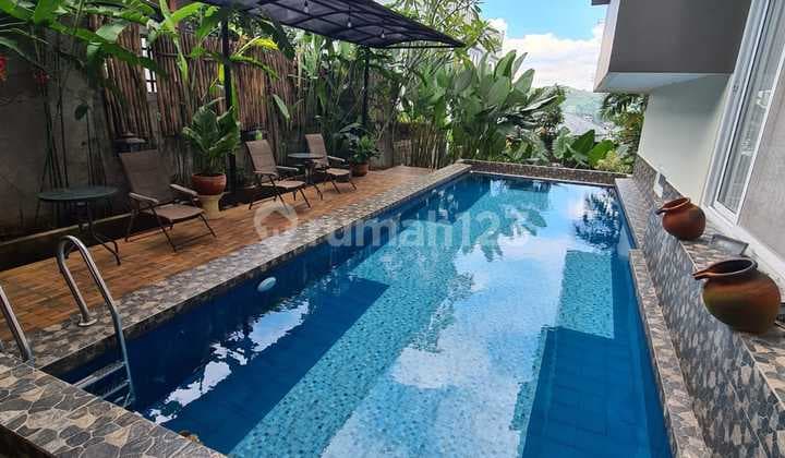 DIJUAL RUMAH 5 LANTAI FURNIS HARGA NEGO VIEW TERBAIK SENTUL CITY