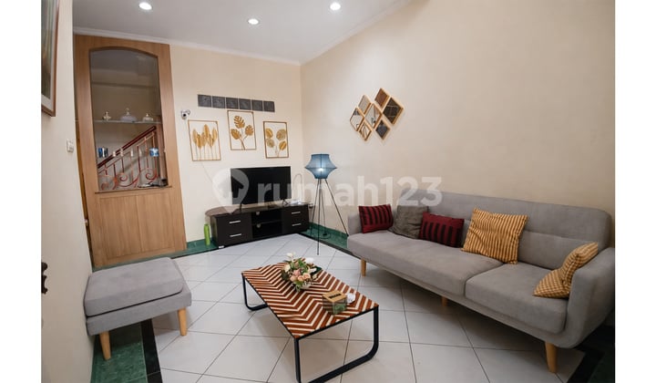 Disewa Rumah 2 Lantai Ful Furnish Siaphuni Harga Murah Sentul City