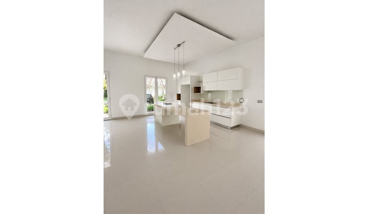 Dijual Rumah 2 Lantai Bagus Siaphuni Victoria Sentul City Ssr1035