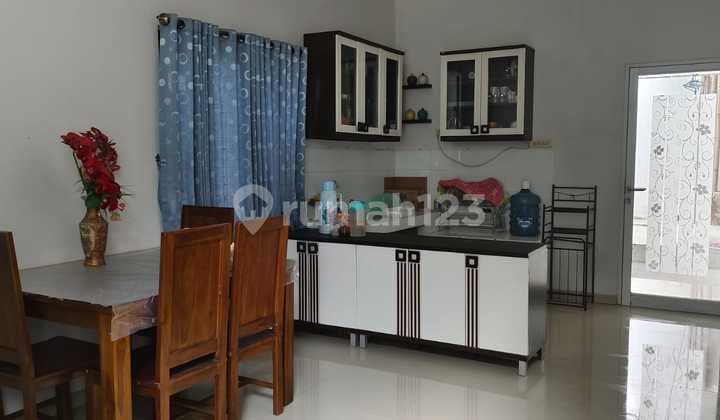 DIJUAL RUMAH MEWAH 2 LT FURNISH MURAH NEGO CASABLANCA SENTUL CITY