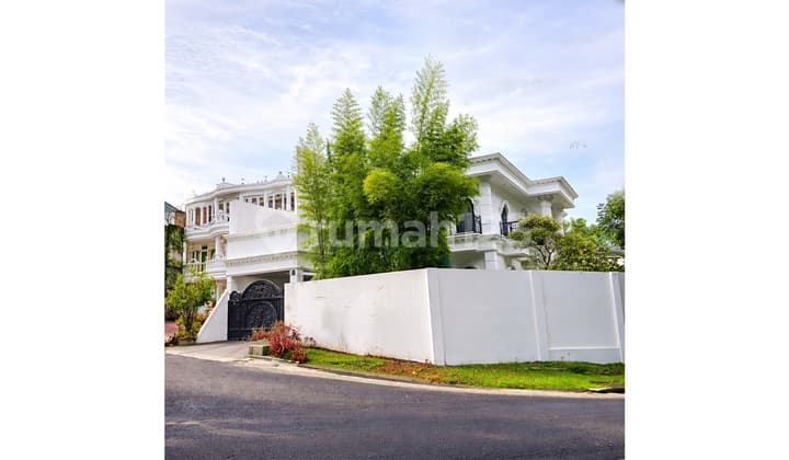 Dijual Rumah Mewah di Bgh Bukit Golf Hijau Sentul City Ssr1017