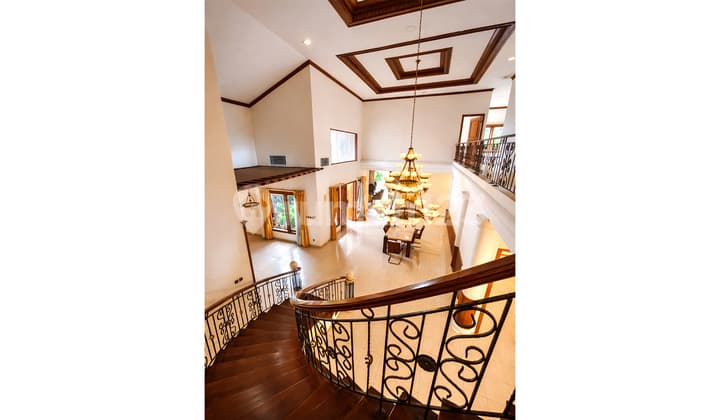 Dijual Rumah Mewah Super Strategis di Kota Bogor Utara Bo222