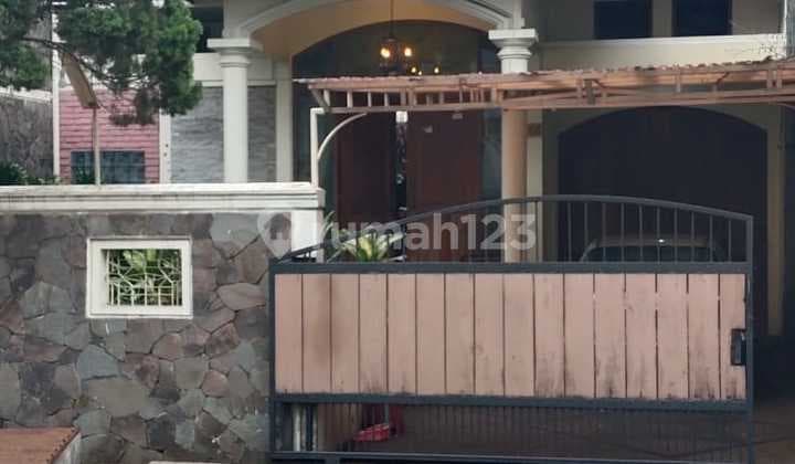 Jual Rumah Strategis Perumahan Dago Bandung