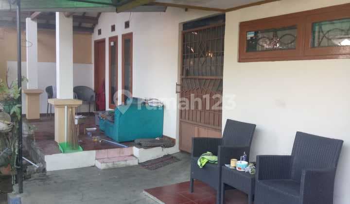 Selling house in Keliningan area, Buah Batu, Bandung