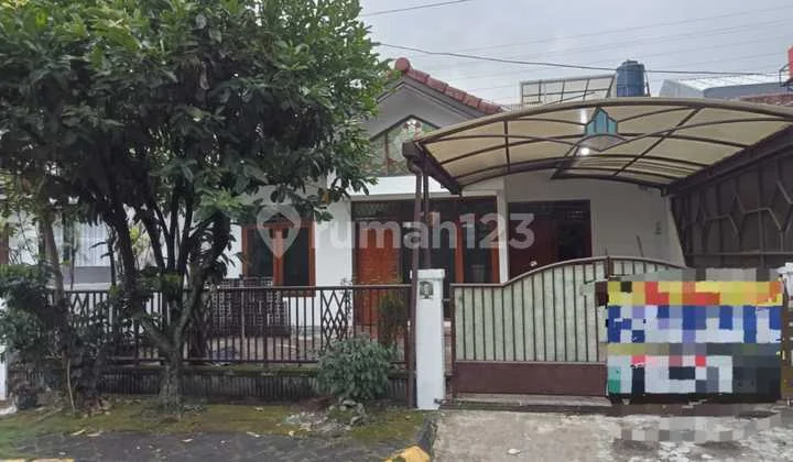 Jual Rumah Strategis Batununggal Bandung
