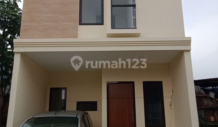 Rumah 2 Lantai Siap Huni Di Radar Auri Deket Pintu Tol/Lrt Cibubur