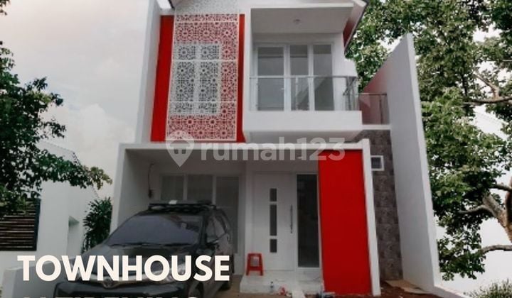 Rumah Mewah 2 Lantai Siap Huni Deket Tol/Lrt
