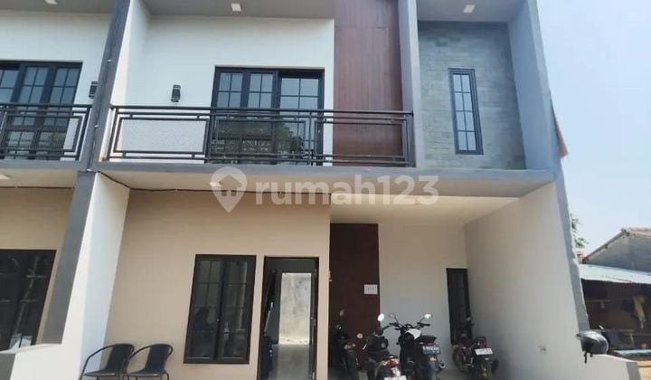 Rumah 2 Lantai Siap Huni Deket Tol Cijago