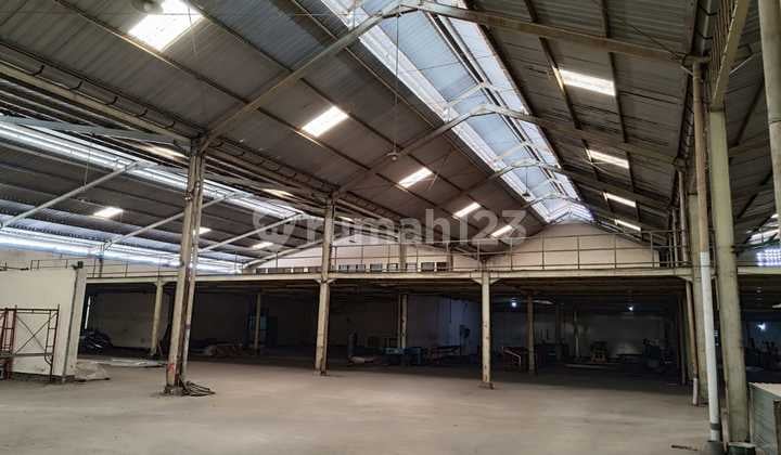 Gudang Siap Pakai Di Tropodo, Waru Jawa Timur, Dekat Airport