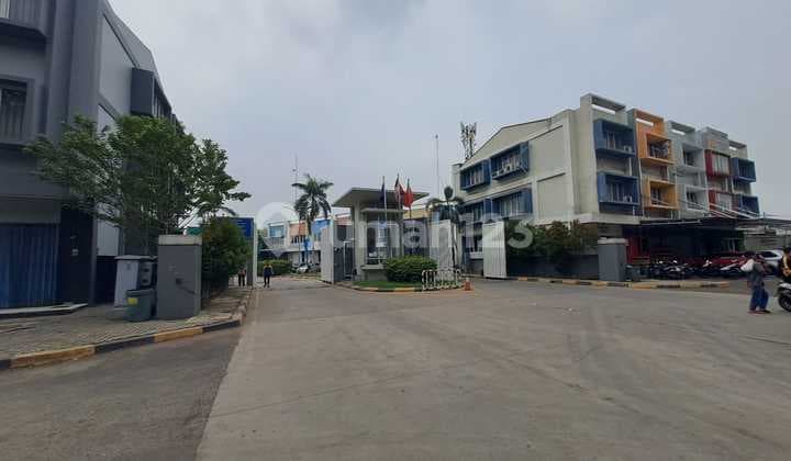 STRATEGIC BIZPARK 1 PULOGADUNG OFFICE BUILDING