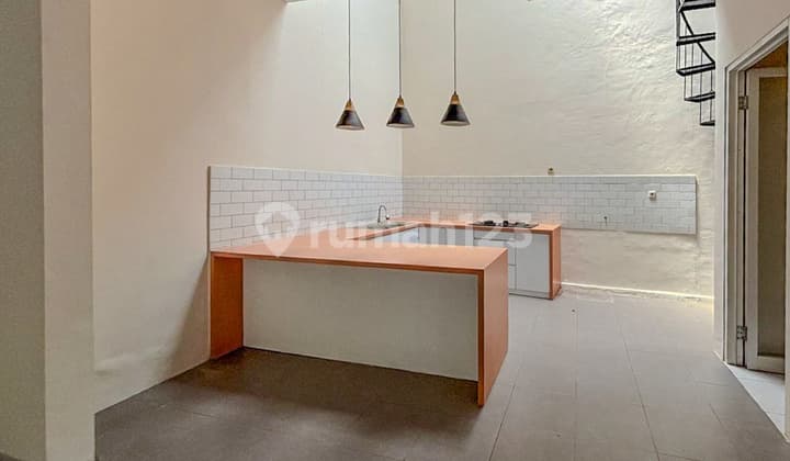 House at Paradise Park Residence Bintaro, Jurangmangu, Sawah Lama