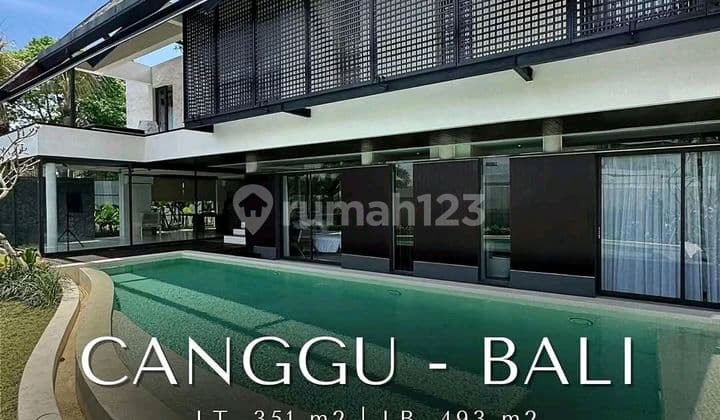 Canggu Bali Brand New 5 Bedroom Villa Fully Furnished Near the Beach