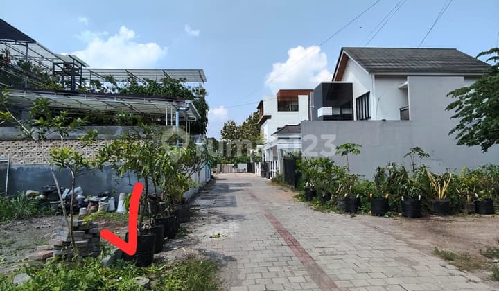 Bonus Land with IMB in a Housing Complex Near Pppg and Uii Campuses