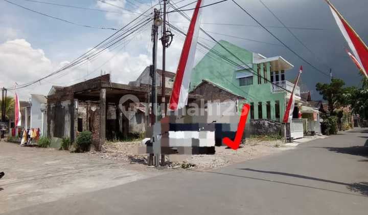 Land for Sale in a Strategic Housing Complex Near Campus Area Depok