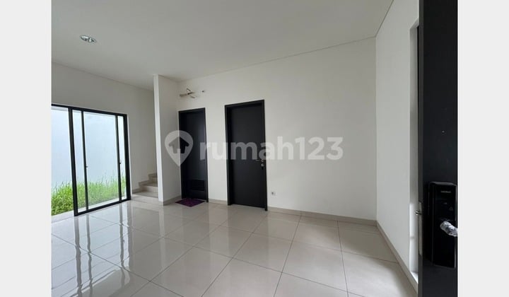 Jual Rumah Hook Mewah Maison De Wisteria Metland Menteng - Tipe Attic + Sky Balcony! (015)