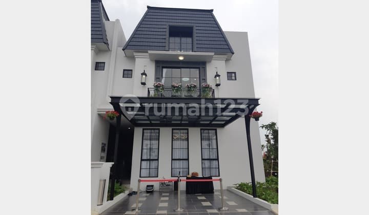 Dijual Rumah Modern Premium Investasi Terbaik - New Cluster The Ebony Residence Summarecon Bogor