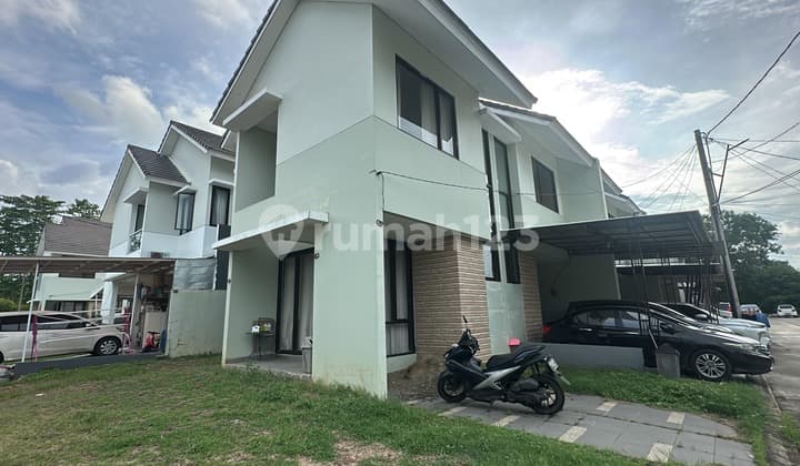 Dijual Rumah SUPER MURAH Posisi HOOK Cluster De Okwood Hanya 1 M Di Mutiara Gading City Bekasi 027