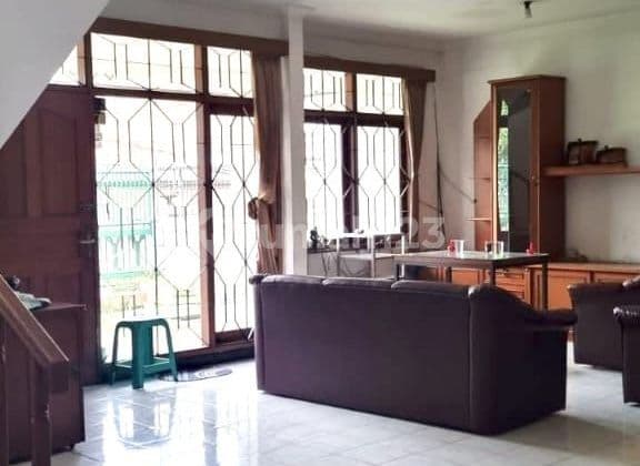 *Dijual Rumah Semi Furnished Komplek Dadali Bandung*