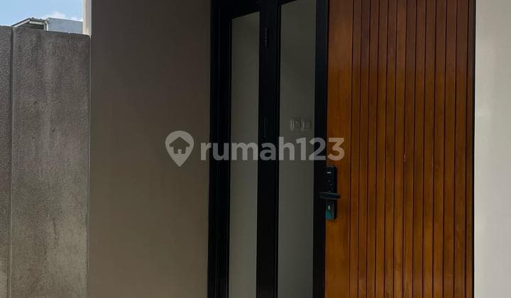 Dijual Rumah Strategis Sariwangi Bandung