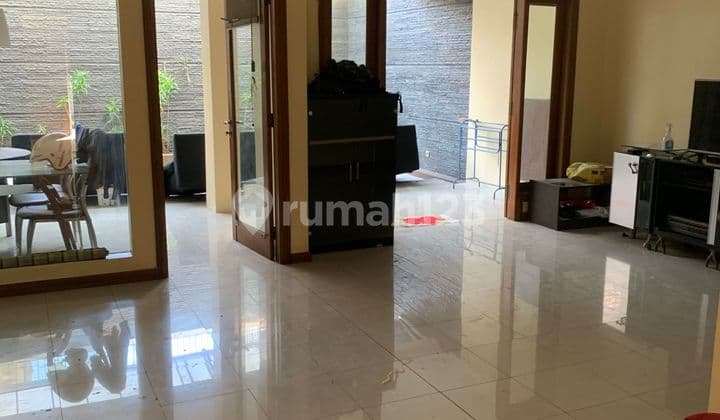 For Rent House in Istana Regency 2 Bandung