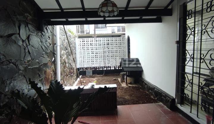Disewakan Rumah Lama Terawat Sayap Sukajadi Bandung