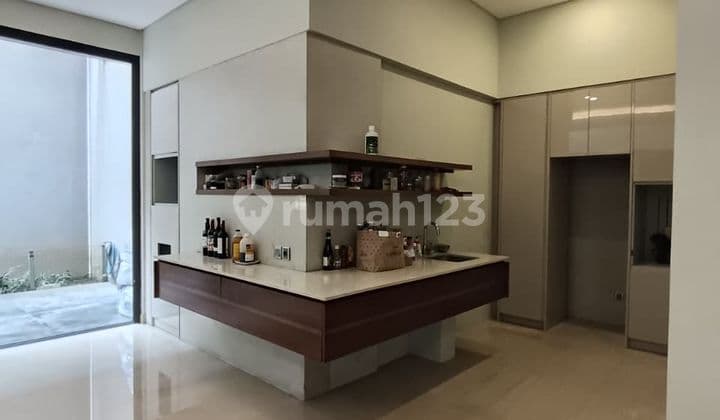 * Fast Sale Rumah Tinggal Mewah Di Sayap Burangrang Bandung Jarang Ada *