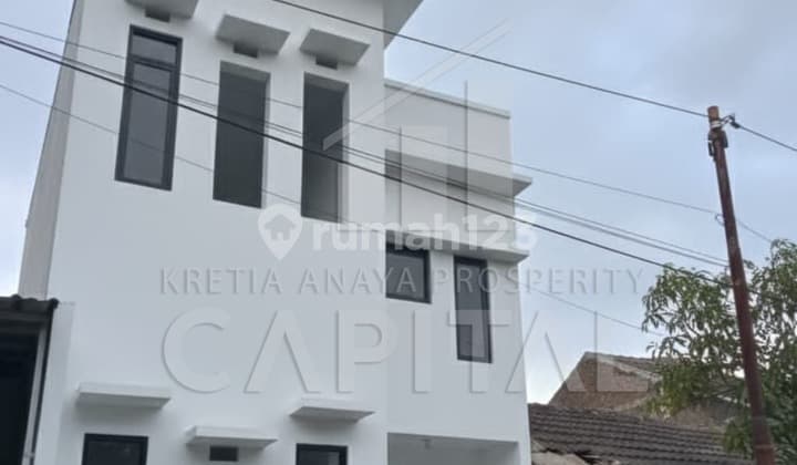 Rumah Baru di Komplek Graha Rancamanyar