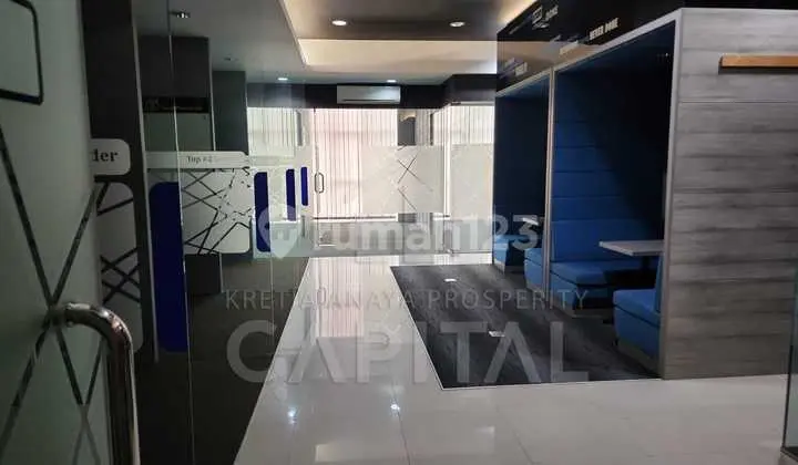 Ruko with Strategic Location Perfect for Your Office in the Middle of Bandung City, BKR Street Area.
