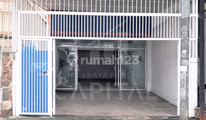 Ruko 3 Lantai Mainroad Pasteur Bandung Lokasi Strategis Pinggir Jalan Lebar dan Premium