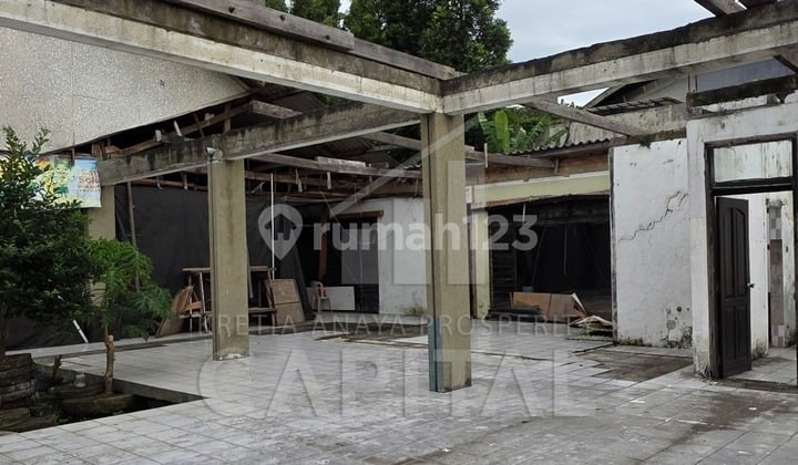 Rumah Hitung Tanah di Cigadung Raya Barat