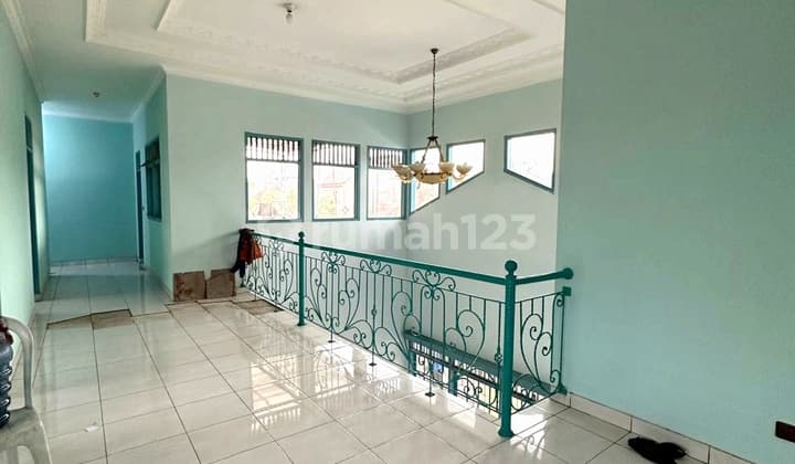 Strategic Newly Renovated 2-Story House Price Close to NJOP, Very Suitable for Boarding House in Lengkong Area, Bandung City.