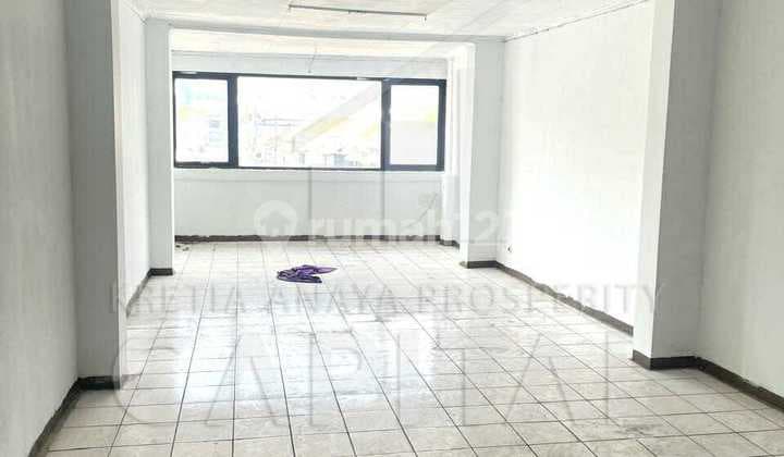 Ruko Komersil Shm 3 Lantai Area Niaga Tengah Kota Di Otto Iskandar Dinata Otista Bandung Kota