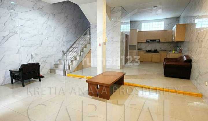 Rumah Minimalis Semi Furnished 2 Lantai Siap Huni Di Thi Taman Holis Indah Bandung Kota