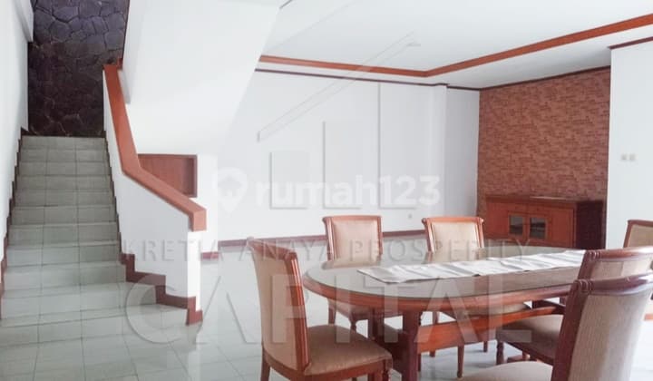 Rumah Siap Huni 2 Lantai Di Area Setra Sari Bandung Kota