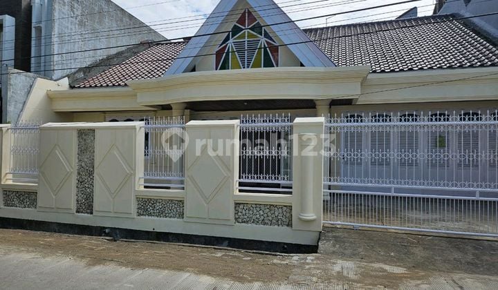 Disewakan Rumah Semi Furnished Di Komp Idi Pettarani Makassar (fl)