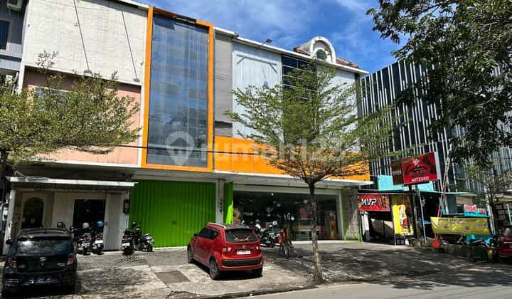 Disewakan Ruko 2lt Dijl Pengayoman,panakkukang Makassar (al) Disewakan Ruko 2lt Dijl Pengayoman,panakkukang Makassar (al)