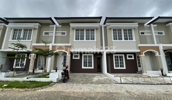 Rumah 2lt Dijual di Waterfront, Tanjung Bunga(rd)