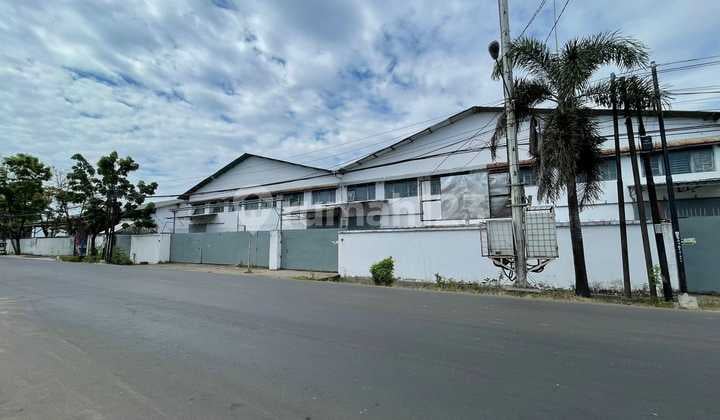 Warehouse for rent, ready to use, on Jalan Galangan Kapal Tallo Makassar (rd). Warehouse for rent, ready to use, on Jalan Galangan Kapal Tallo Makassar (rd).