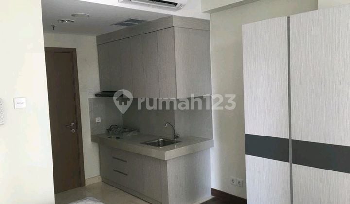 Jual Cepat ..Apartemen Puri Orchard, Lantai Sedang