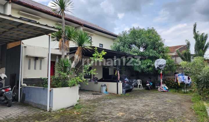 Nice Semi Furnished House Cicendo, Bandung