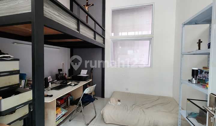 Rumah Strategis Cocok untuk Usaha Sayap Riau Bandung